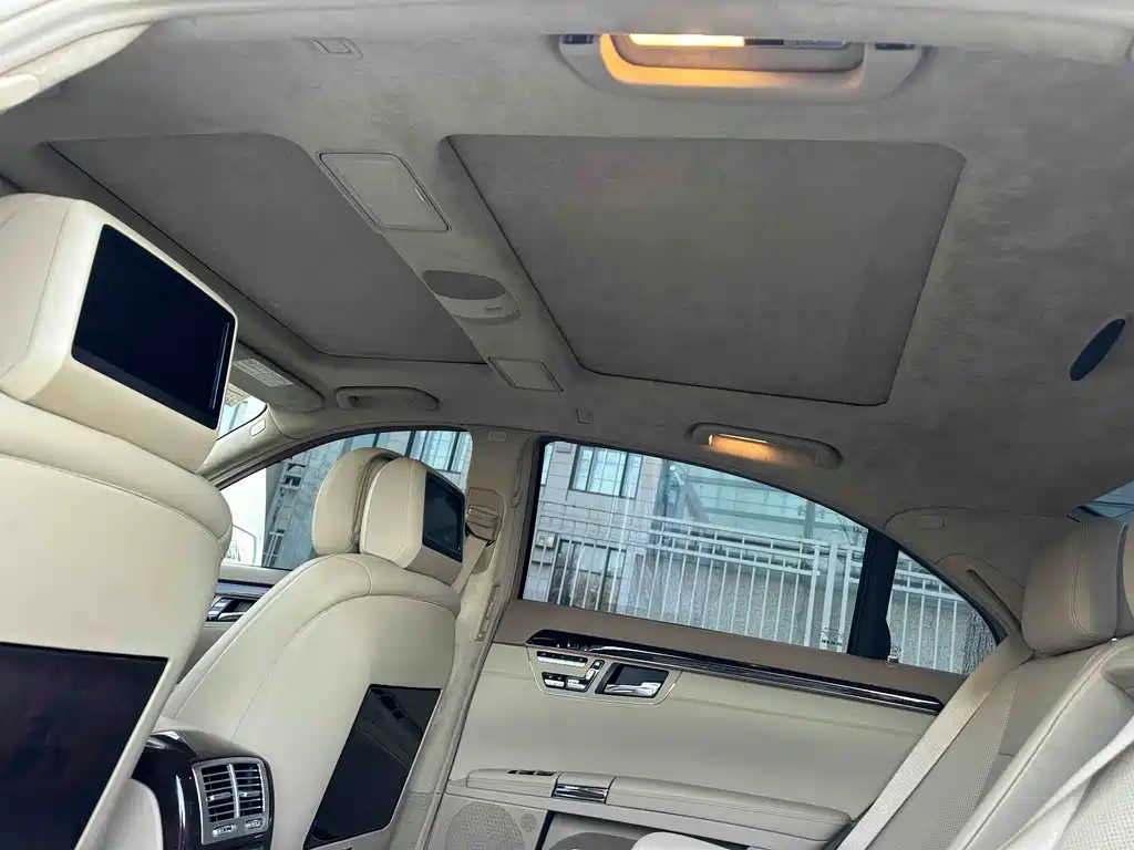 Brabus S-Class 2019 — фото 17