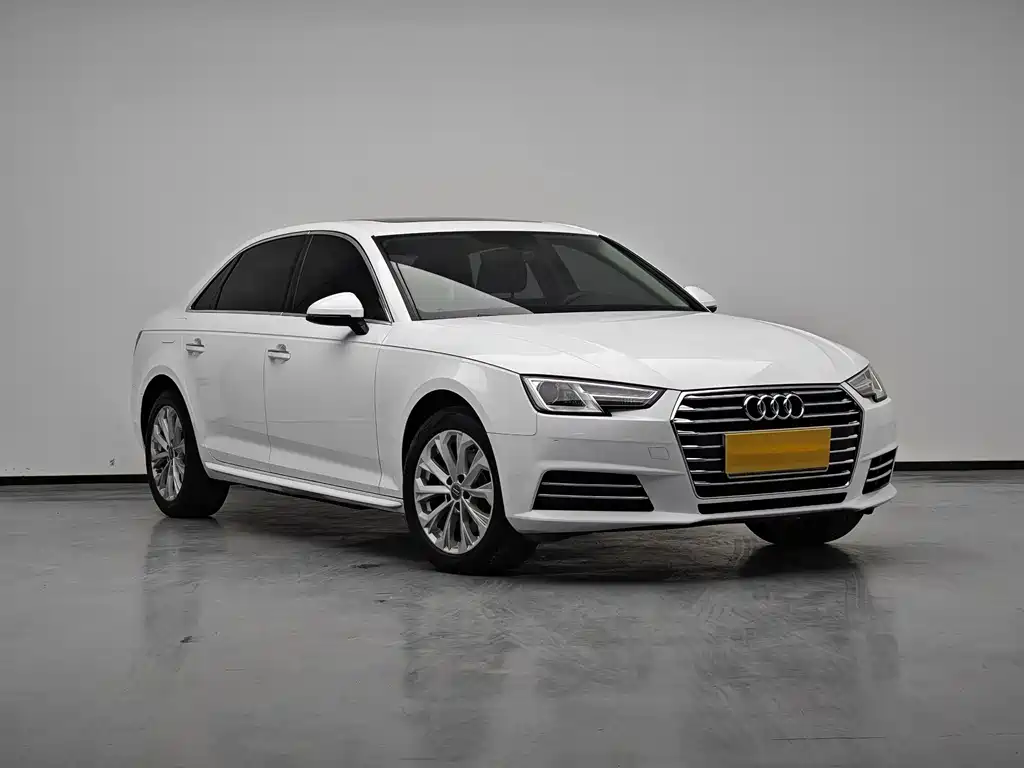 Audi A4L 2017 — фото 3