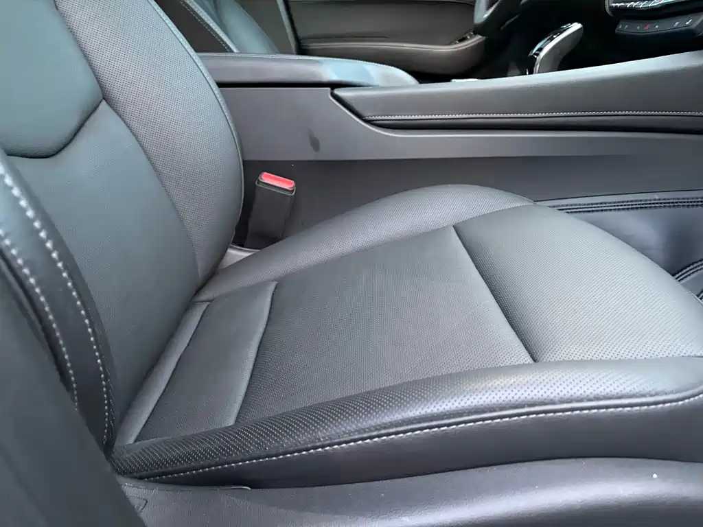 Cadillac CT5 2023 — фото 13