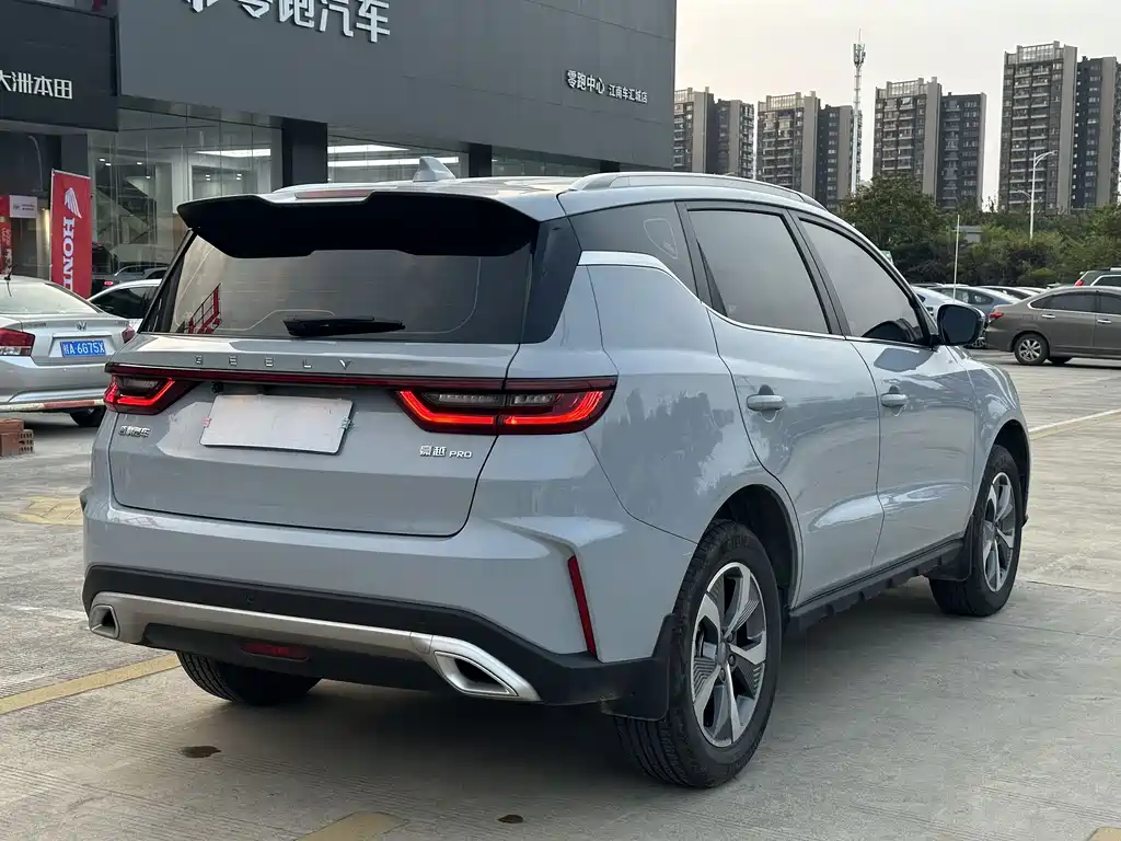 Geely Haoyue PRO 2024 — фото 7