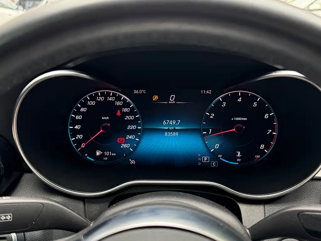 Mercedes-Benz C-Class 2021
