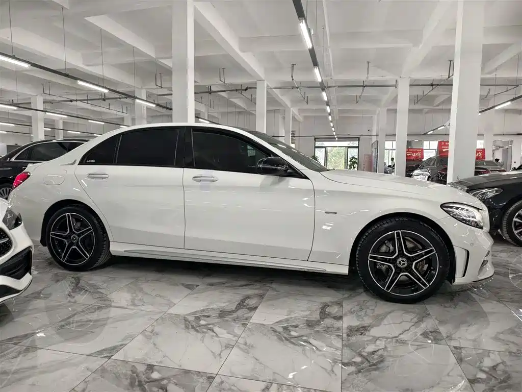 Mercedes-Benz C-Class 2021 — фото 4