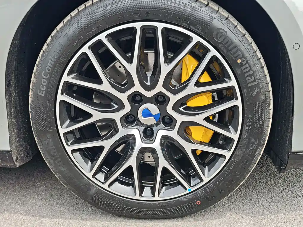 Denza Z9GT 2026