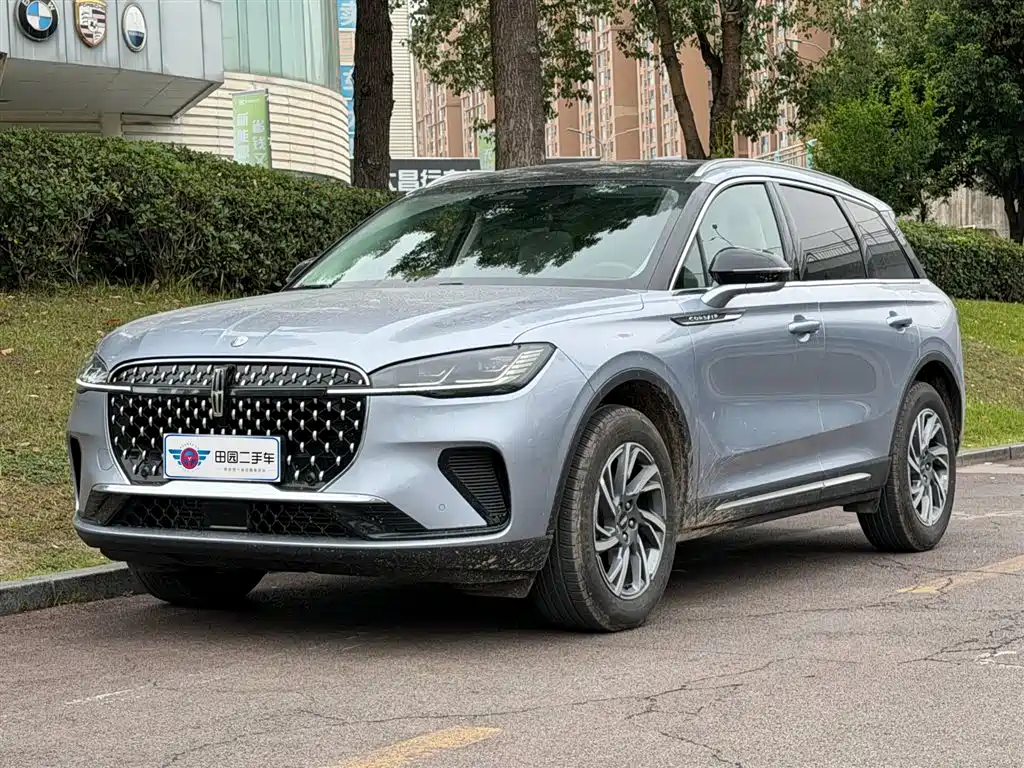 Lincoln Corsair 2025