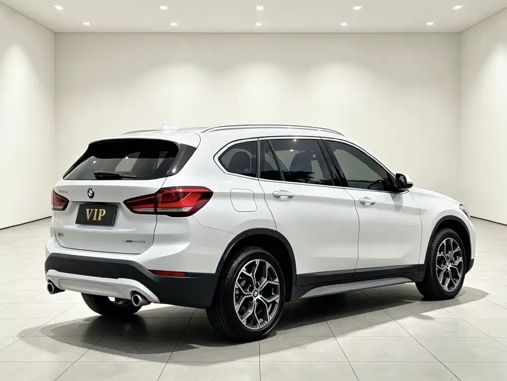 BMW X1 2022 — фото 9