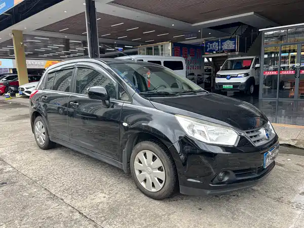 Venucia R50 2014