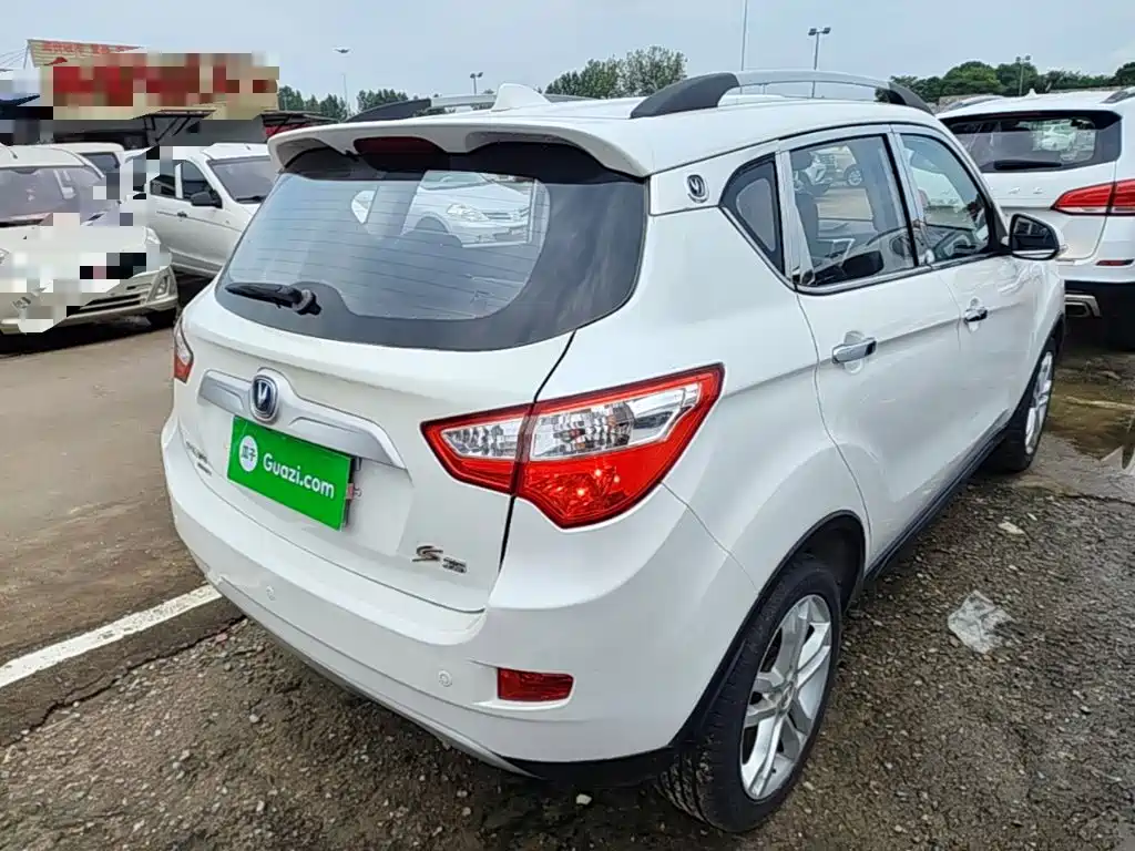 Changan CS35 2016