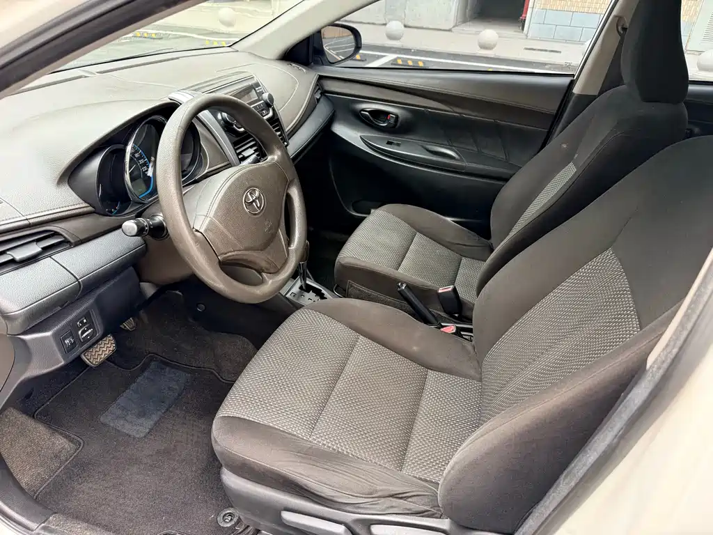 Toyota Vios 2016 — фото 4