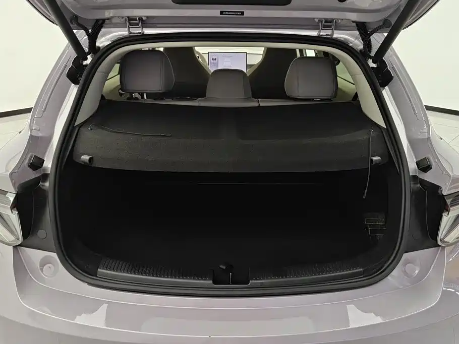MG4 2025 — фото 4