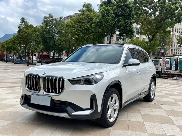 BMW X1 2023