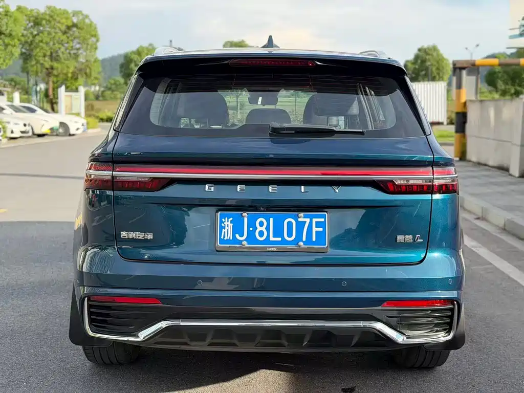Geely Xingyue L 2022 — фото 14