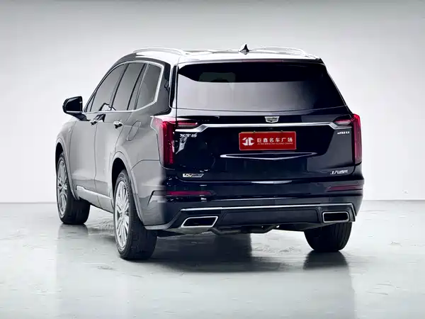 Cadillac XT6 2021