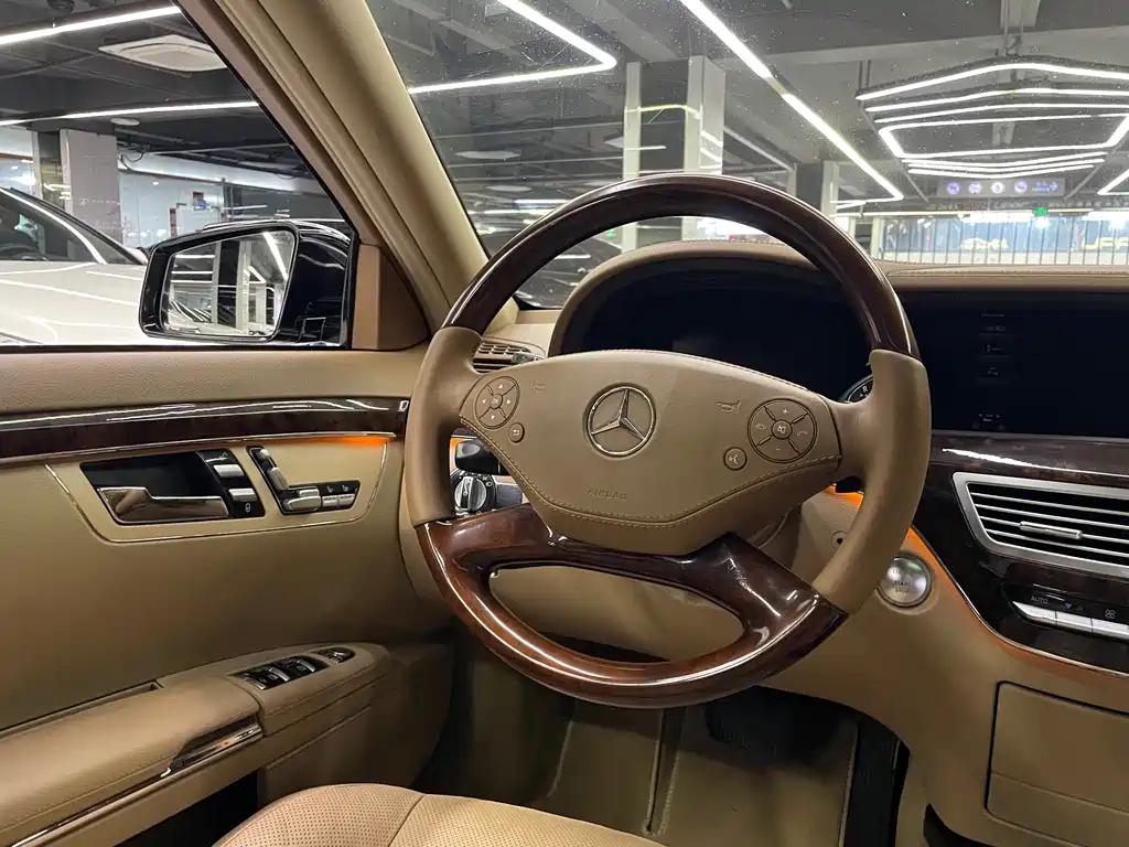 Mercedes-Benz S-Class 2010 — фото 13