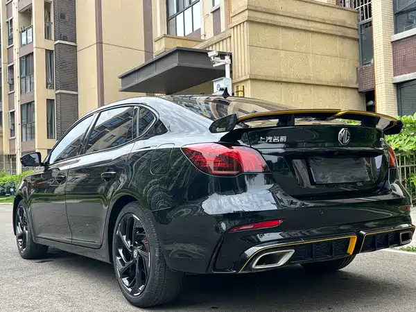 MG MG6 2021
