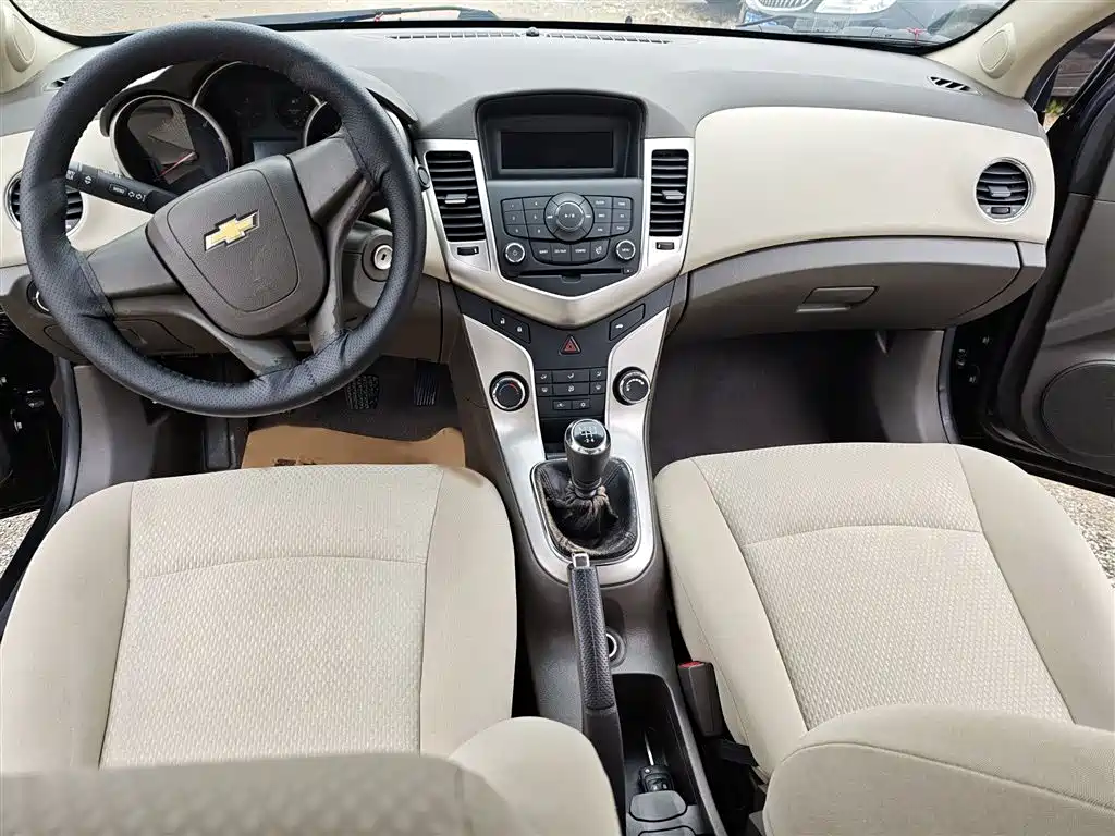 Chevrolet Cruze 2016 — фото 17
