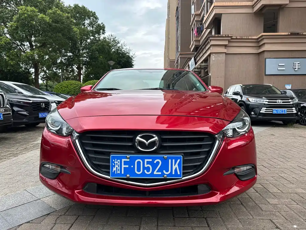 Mazda 3 Axela 2017