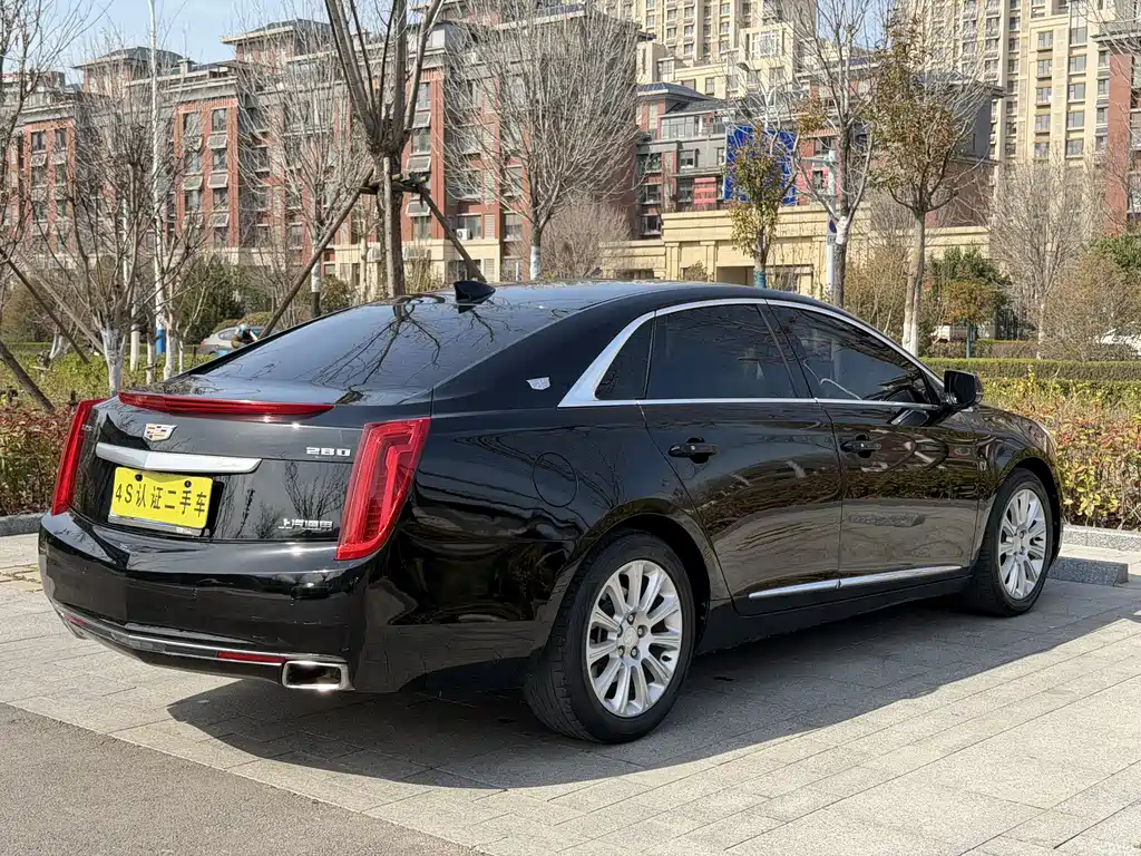Cadillac XTS 2017 — фото 5