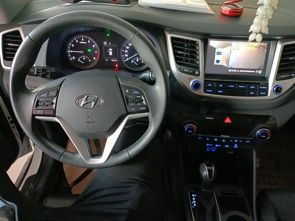 Hyundai Tucson 2018 — фото 10