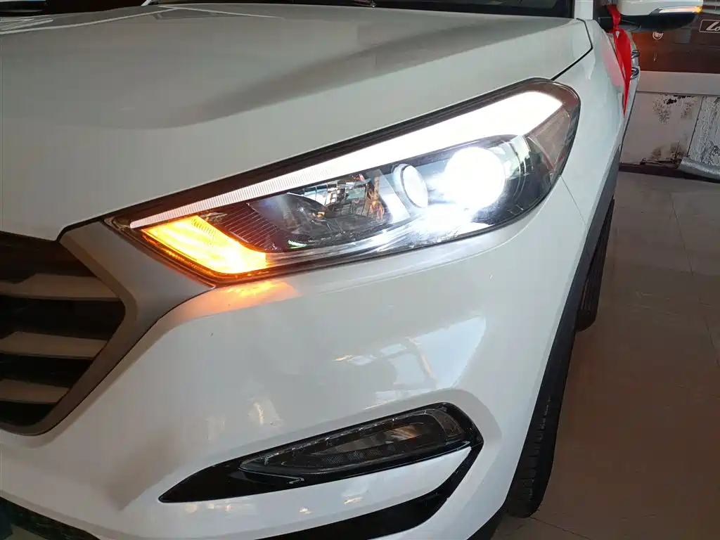 Hyundai Tucson 2018 — фото 24