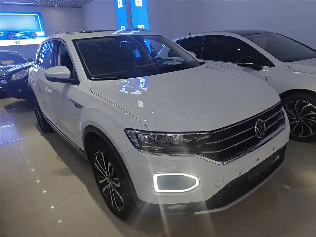 Volkswagen T-Roc 2022 — фото 4