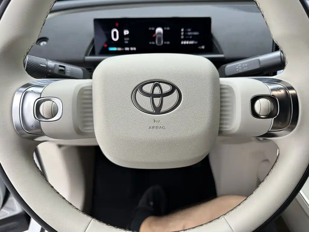 Toyota bZ3X 2025 — фото 14