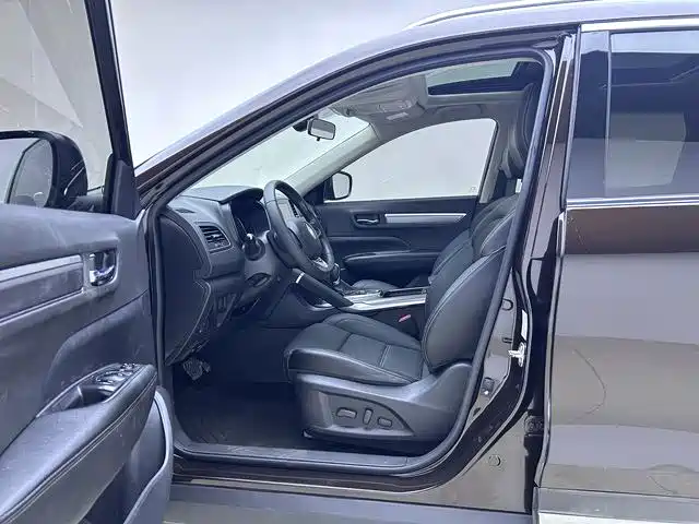 Renault Koleos 2018 — фото 12