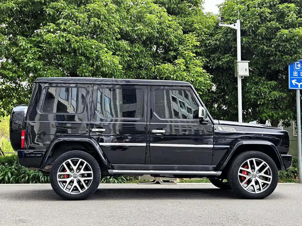 Beijing Off-Road BJ80 2021 — фото 11
