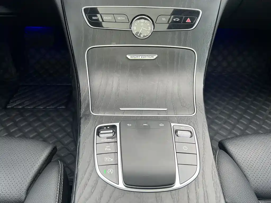 Mercedes-Benz C-Class 2021 — фото 17