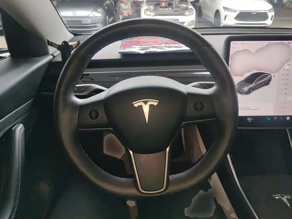 Tesla Model 3 2020 — фото 11