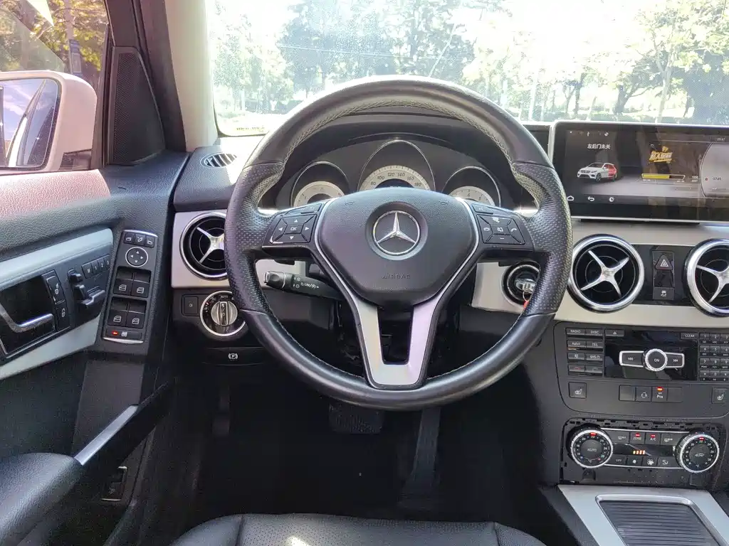 Mercedes-Benz GLK-Class 2015 — фото 23
