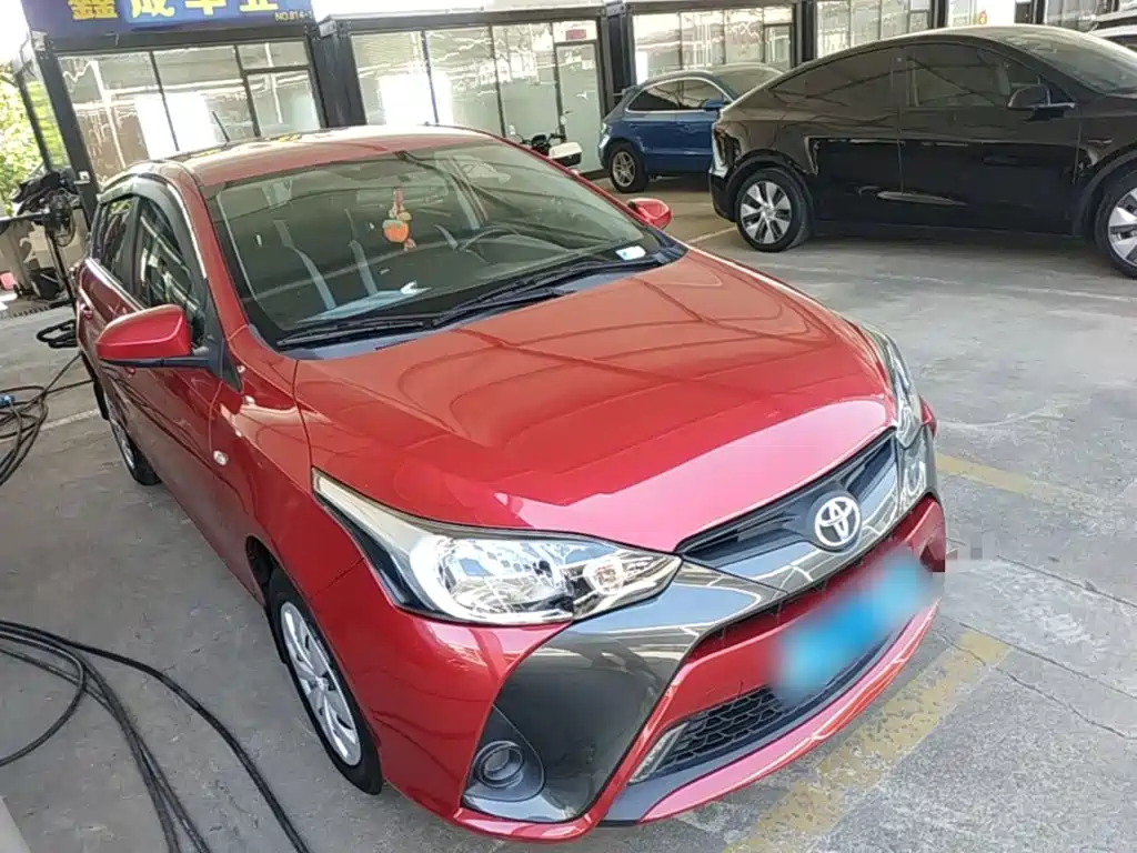 Toyota Yaris L 2021 — фото 4
