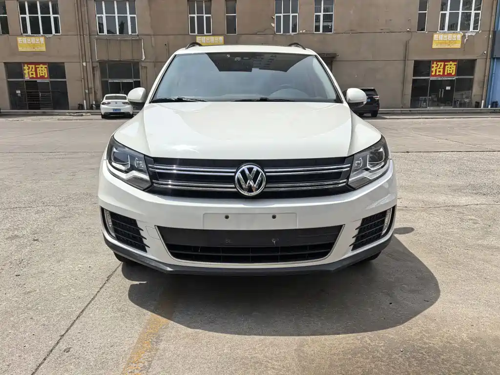 Volkswagen Tiguan 2017 — фото 2