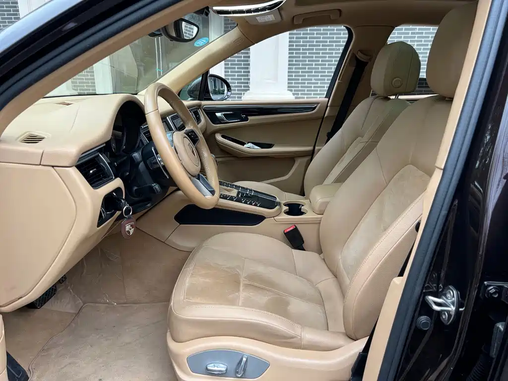 Porsche Macan 2015 — фото 10