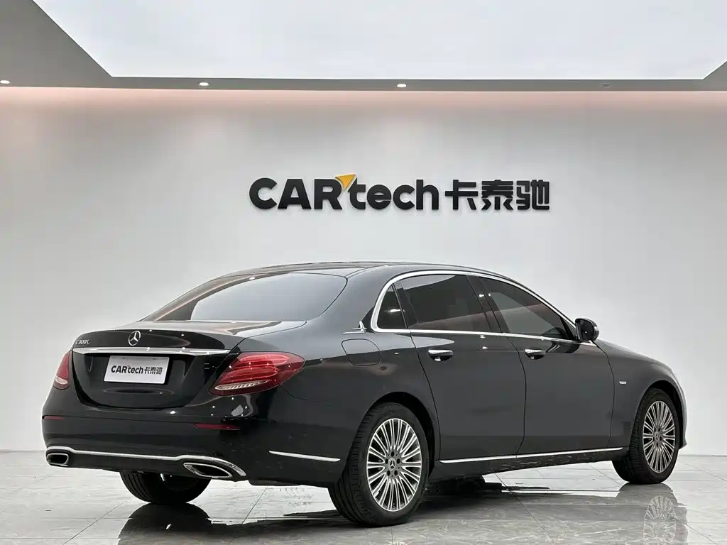 Mercedes-Benz E-Class 2020