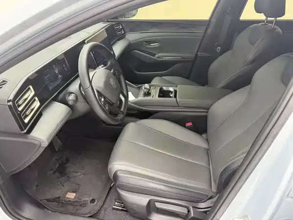 BYD Qin L 2025