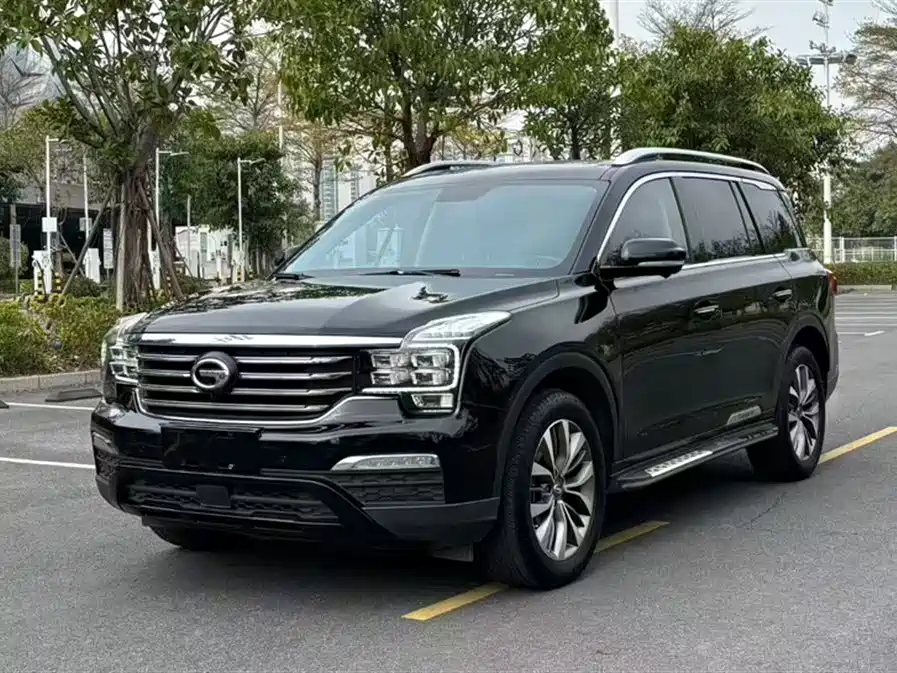 GAC Motor Trumpchi GS8 2017 — фото 1
