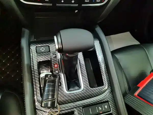 GAC Trumpchi GS8 2017