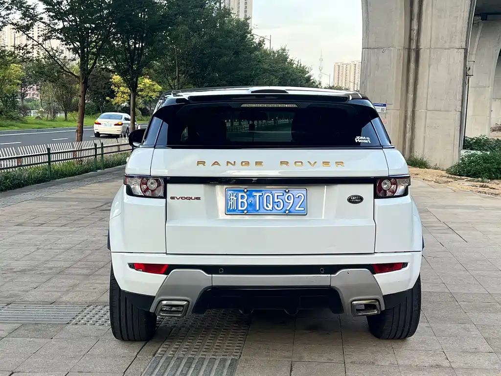 Land Rover Evoque 2012