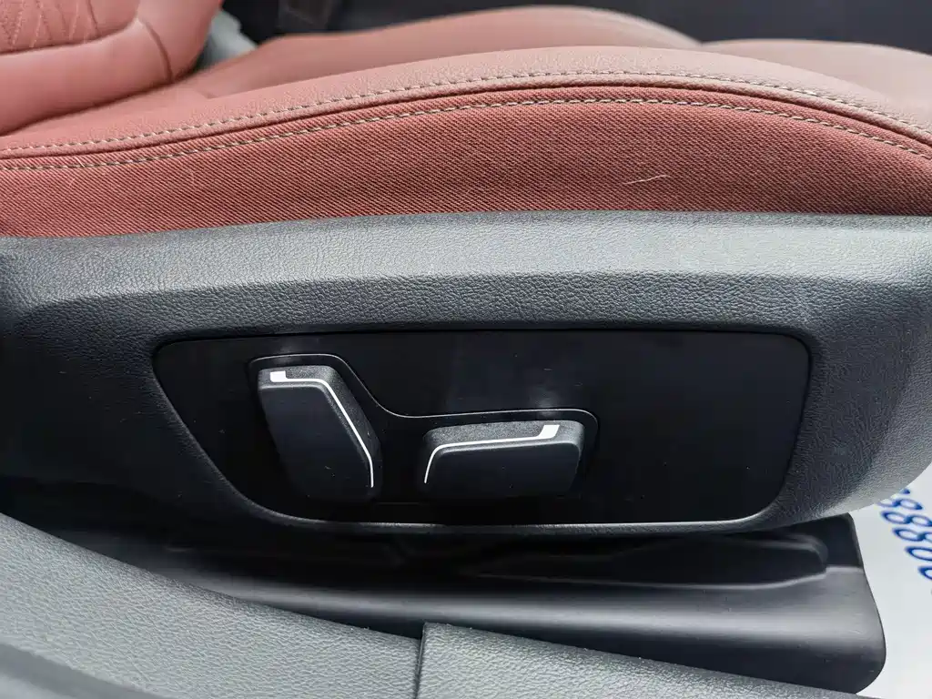 BMW 3 Series 2023 — фото 17