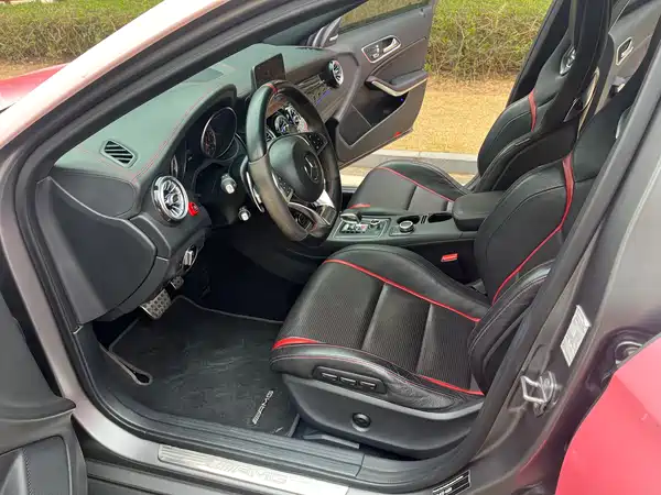 Mercedes-Benz GLA AMG 2017