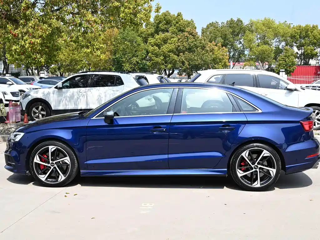 Audi S3 2019 — фото 3
