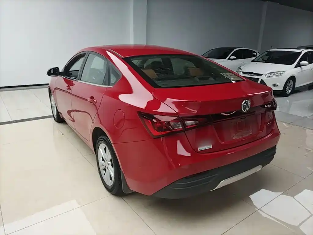 MG GT 2016