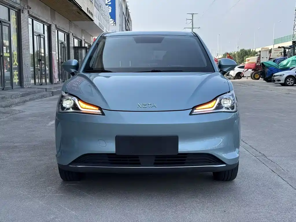 Neta V 2023