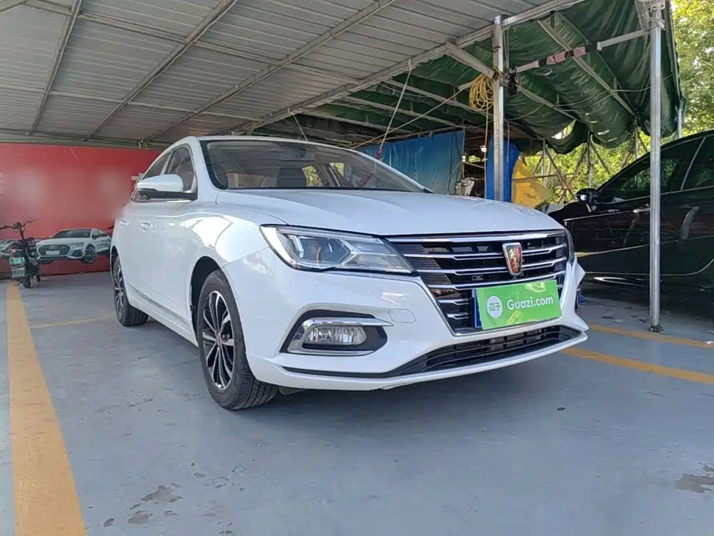 Roewe i5 2020