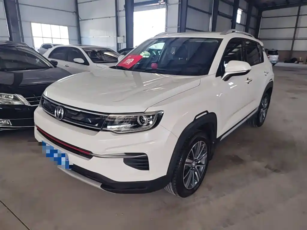 Changan CS35PLUS 2020 — фото 1