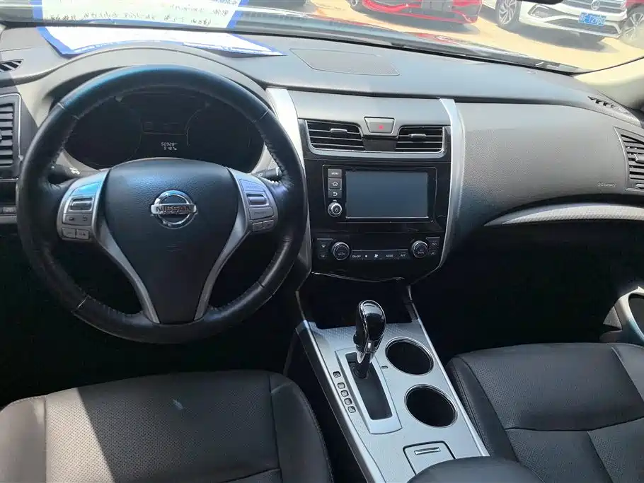 Nissan Teana 2017 — фото 12