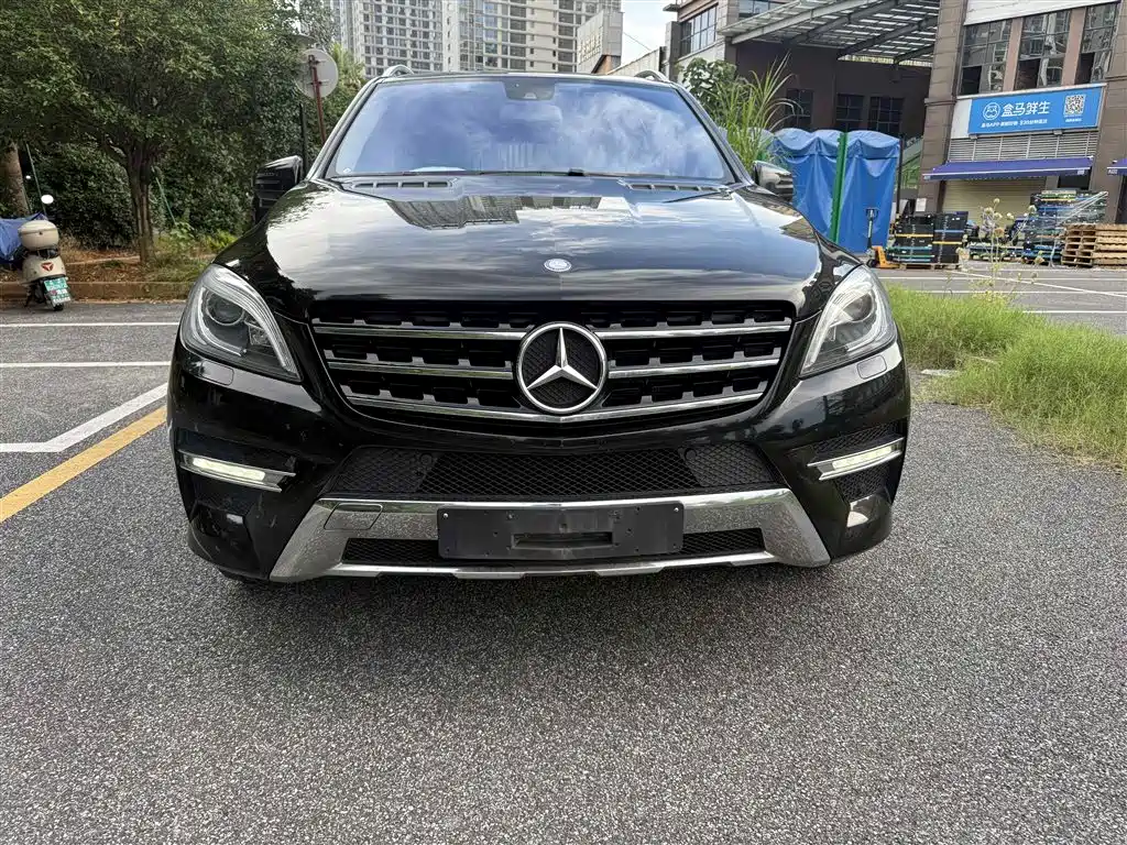 Mercedes-Benz M-Class 2014