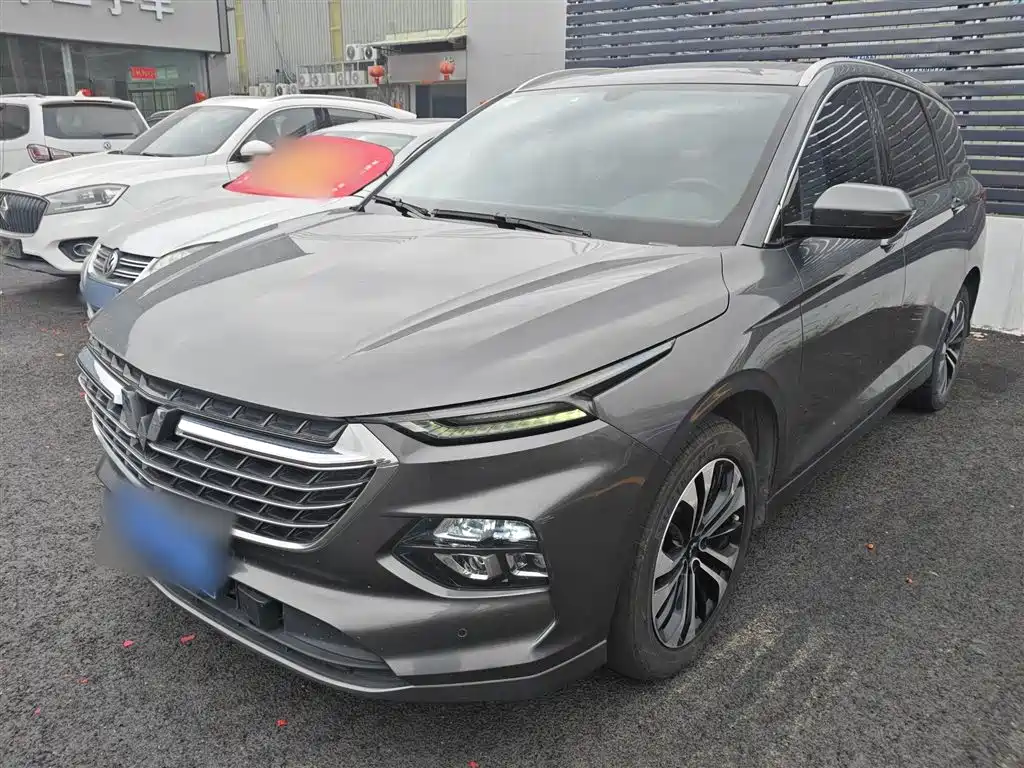 Wuling Victory 2021 — фото 1