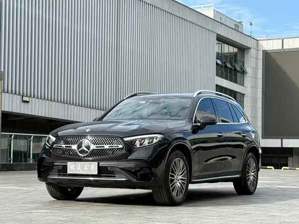 Mercedes-Benz GLC 2025