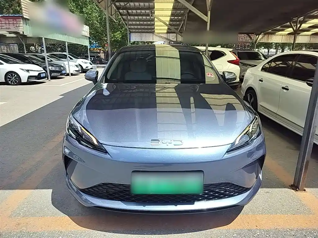 BYD Seal 05 DM-i 2025 — фото 3